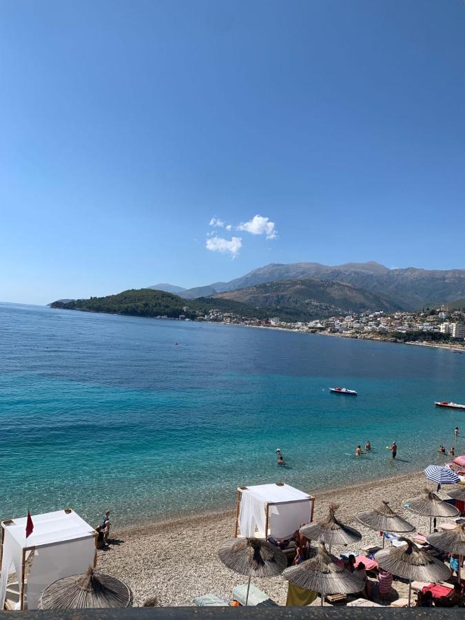 Emily'S Hotel Himare Exteriör bild